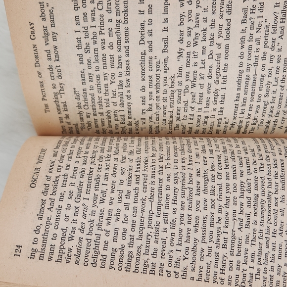 Oscar Wilde: The Picture of Dorian Gray & Selected Stories Pb - Picture 6 of 10